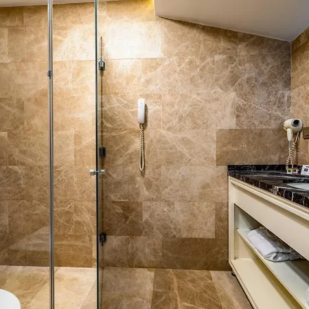Hotel Peyk Sultanahmet 3*